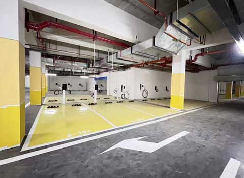 云南萬達(dá)廣場(chǎng)7Kw交流充電樁和30kw壁 云南萬達(dá)廣場(chǎng)7Kw交流充電樁和30kw壁