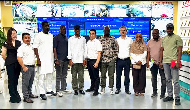 立足中國，鏈接世界｜尼日利亞合作伙伴來訪鴻嘉利總部，共促中非能源升級